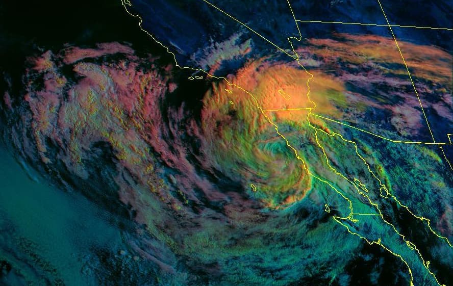 Siga en vivo la tormenta tropical Kay: Vientos, lluvia e inundaciones impactarán al sur de California