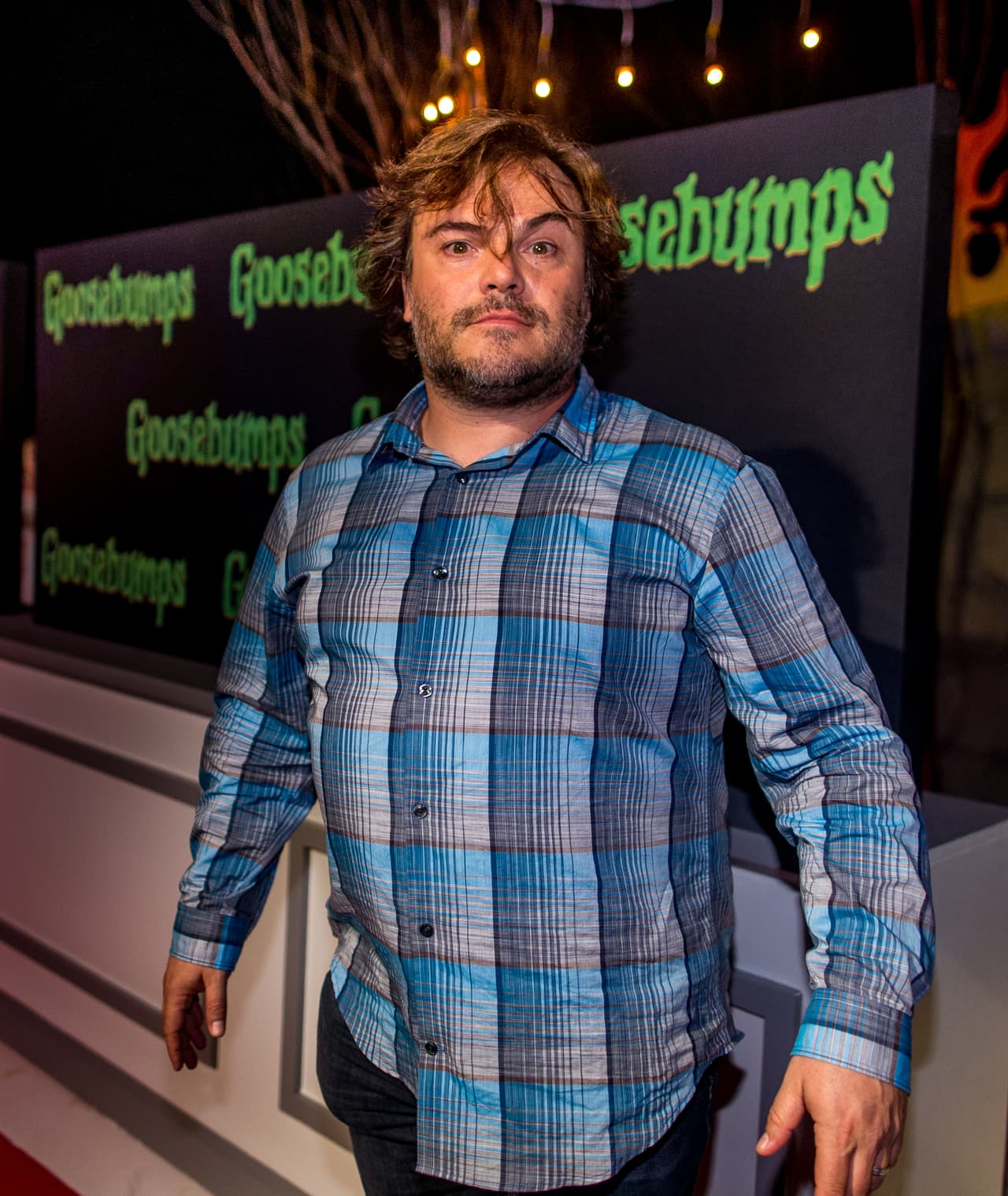 El profesor chistoso y recién llegado al colegio sería Jack Black, quien se ganaría el corazón de sus estudiantes por su personalidad.