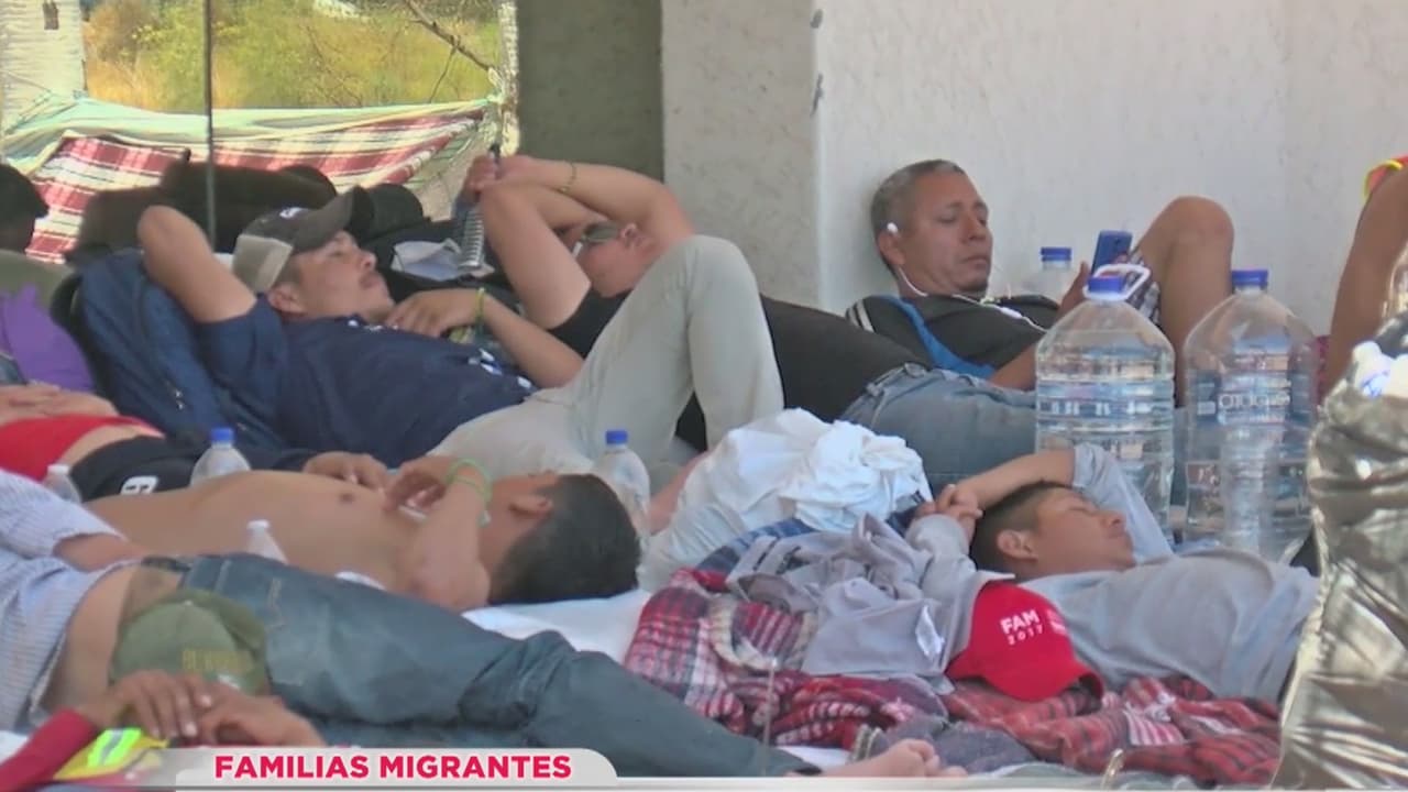 La eterna espera de decenas de familias centroamericanas que quieren pedir asilo en Nogales