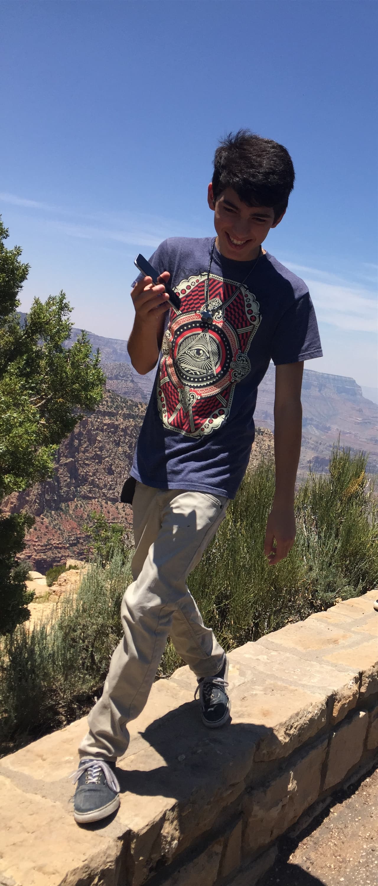 Para Próspero la música lo es todo. Este chico nos conmovió con su voz. Ahora mira cuánto ha crecido.