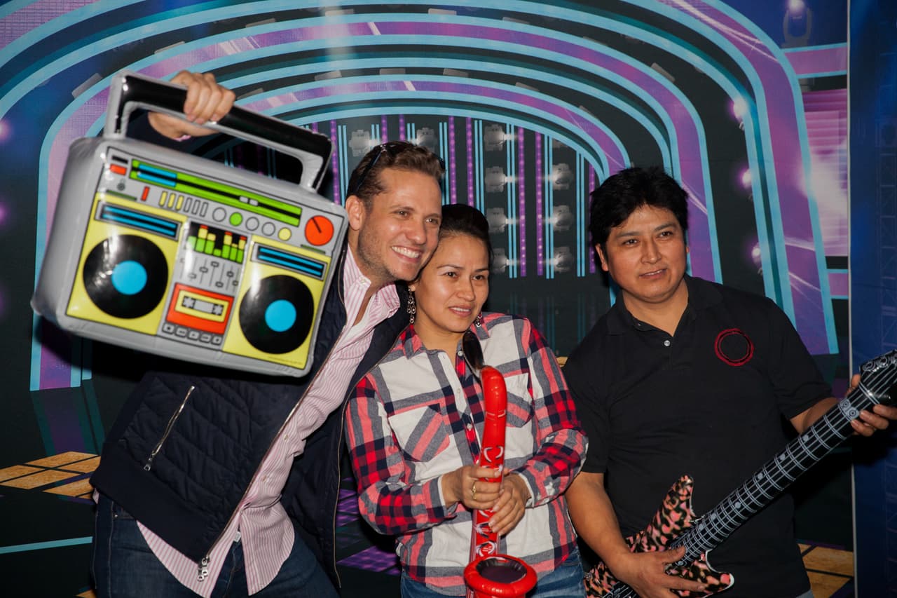 Los asistentes pudieron fotografiarse como si estuvieran en el escenario del show.