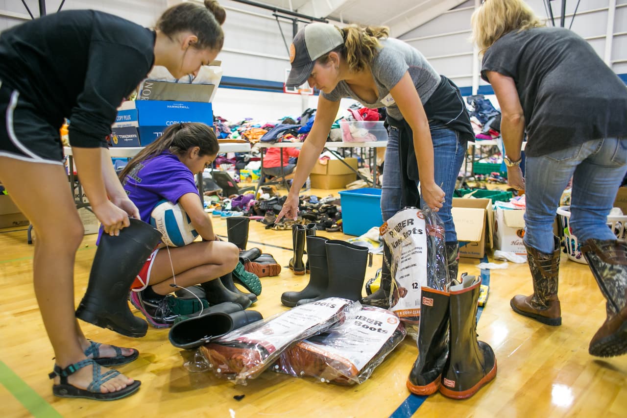 Algunas zonas de la ciudad quedaron bajo el agua luego de intensas lluvias.