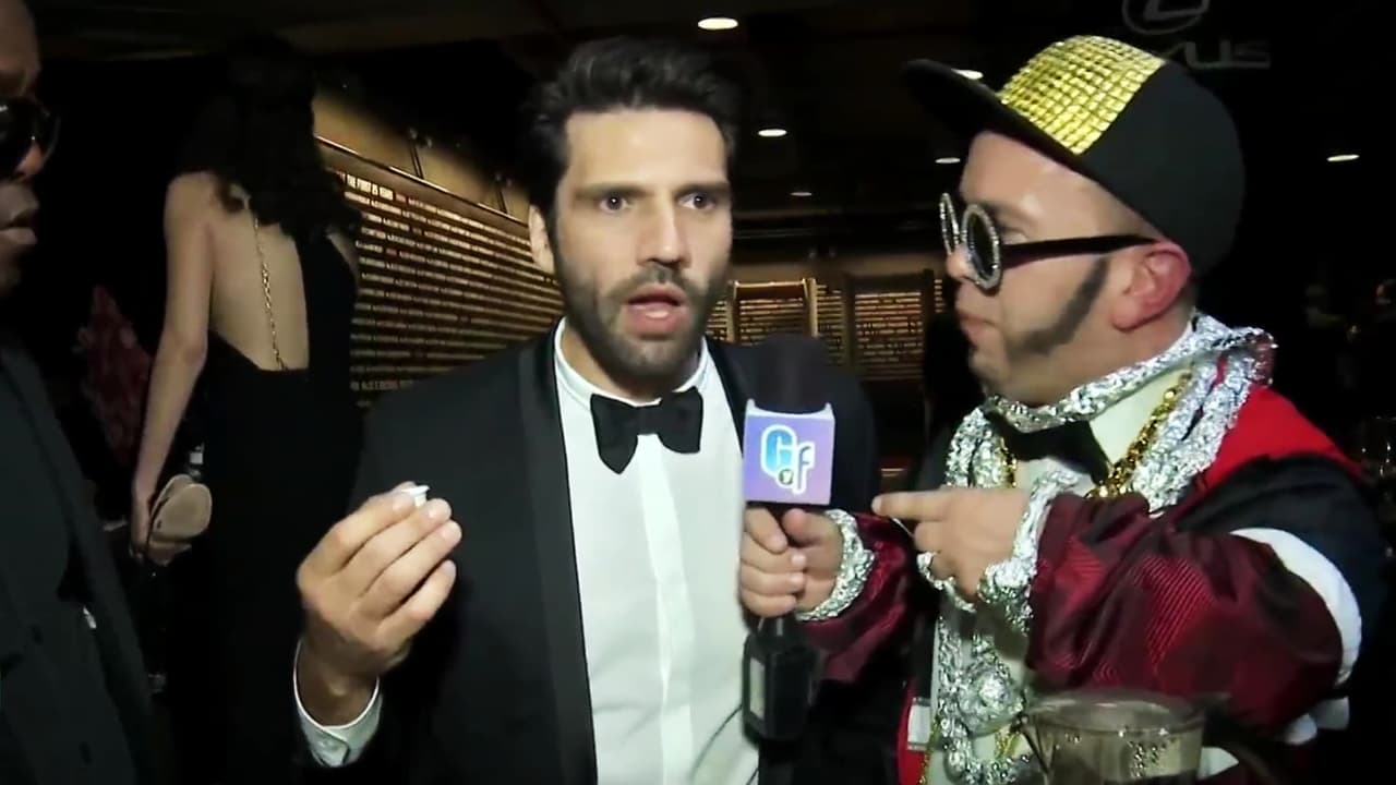 Esta es la peculiar reacción del actor turco Kaan Urgancıoğlu (villano de Amor Eterno) al probar el café cubano