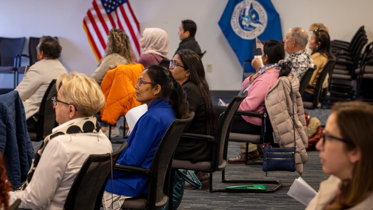 Visa U para víctimas de crímenes violentos: cómo es el proceso para solicitarla y cuáles son sus beneficios