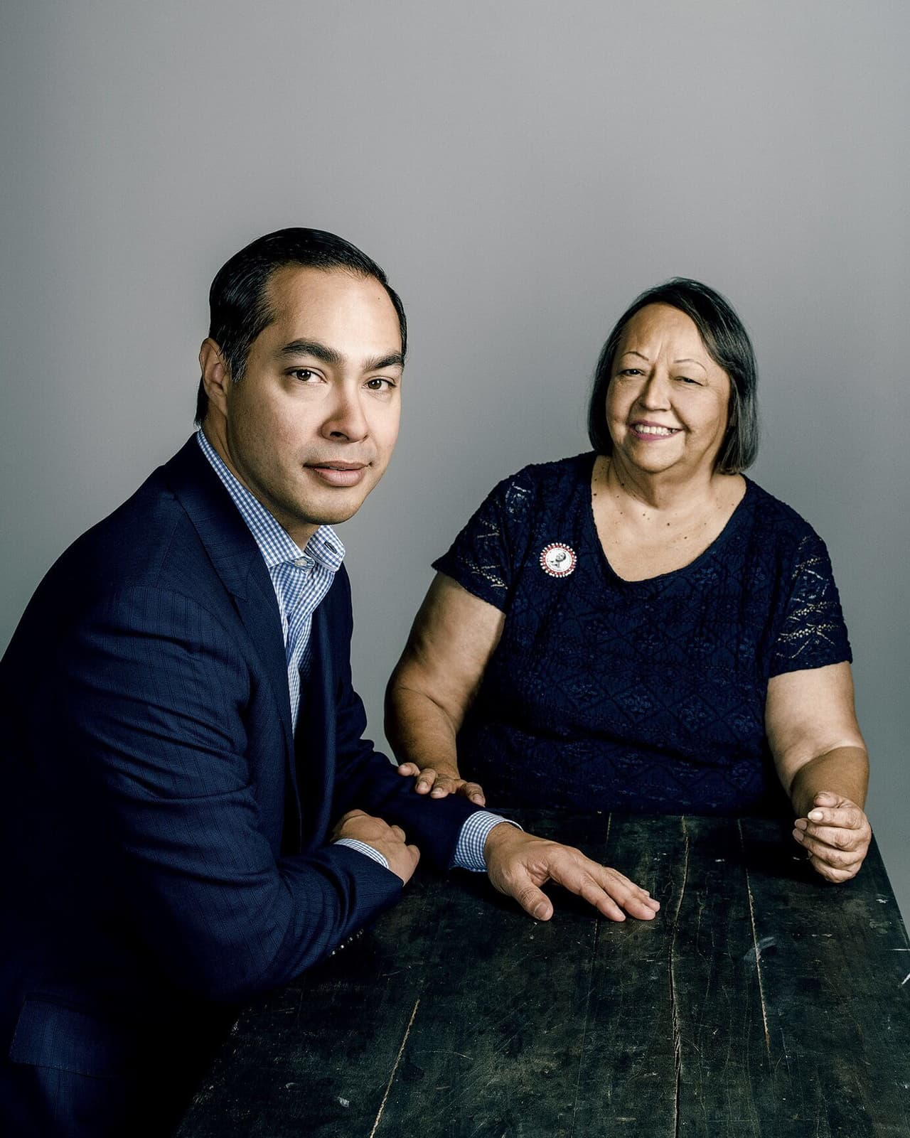 "Mis hijos Julián y Joaquín siempre piensan cómo pueden mejorar la vida de la gente, no cómo pueden hacer más dinero", dice Rosie Castro.