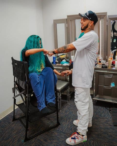 “No tengo palabras para describir este momento… pasaron 100 mil cosas por mi cabeza, entre lo que antes fue, lo que vivimos y cómo las cosas se han transformado”, escribió ella en la descripción.
<br>