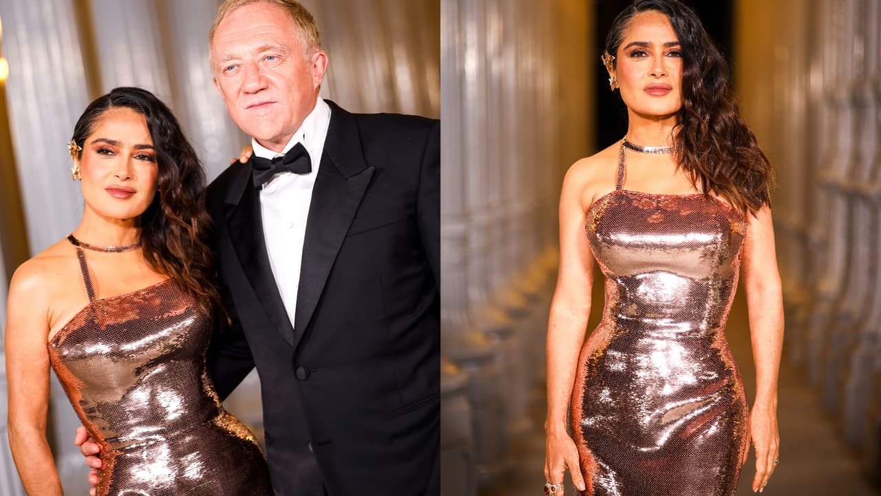 Al igual que JLo, Salma Hayek también optó por un vestido dorado para la gala.