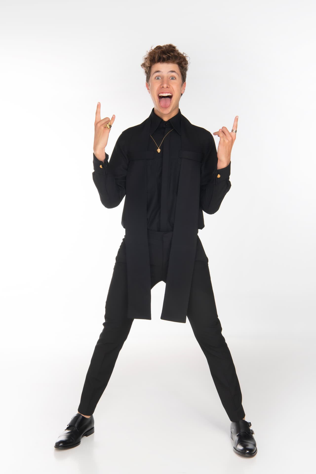 Las bromas y el buen humor de esta celebridad siempre destacan en la mesa y este será el momento perfecto para demostrar qué tanto conoce del mundo del entretenimiento.