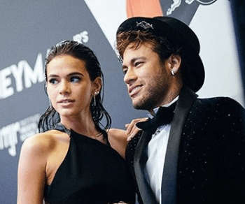 Bruna Marquezine: novia de Neymar, figura de la selección de Brasil y del PSG, de Francia.