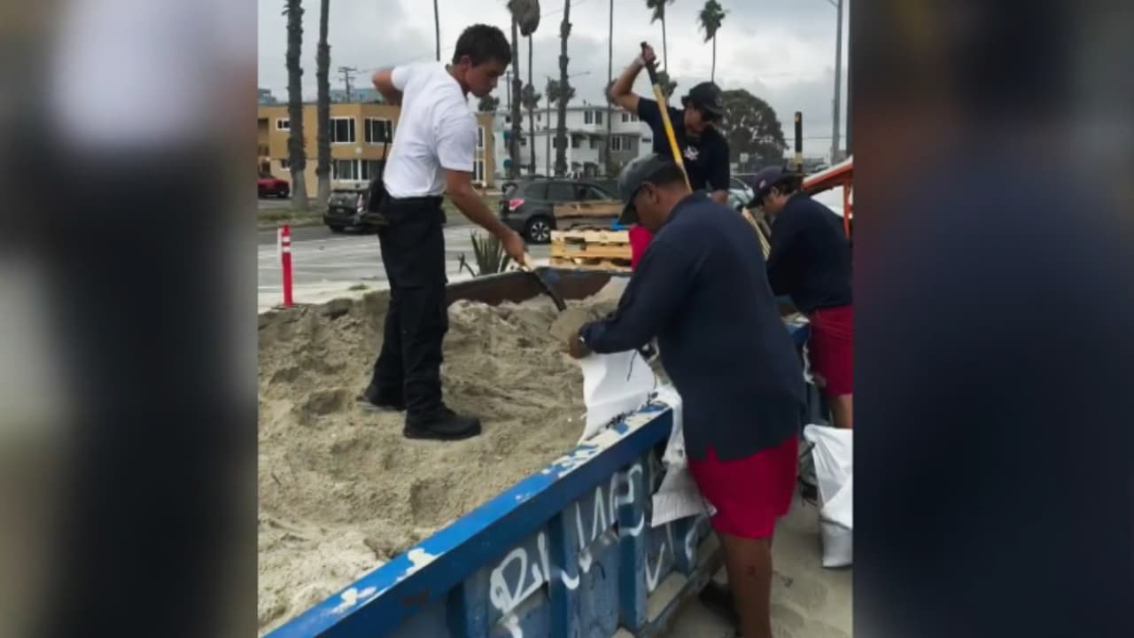Declaran emergencia en Long Beach ante el alto oleaje que se espera y posibles inundaciones costeras