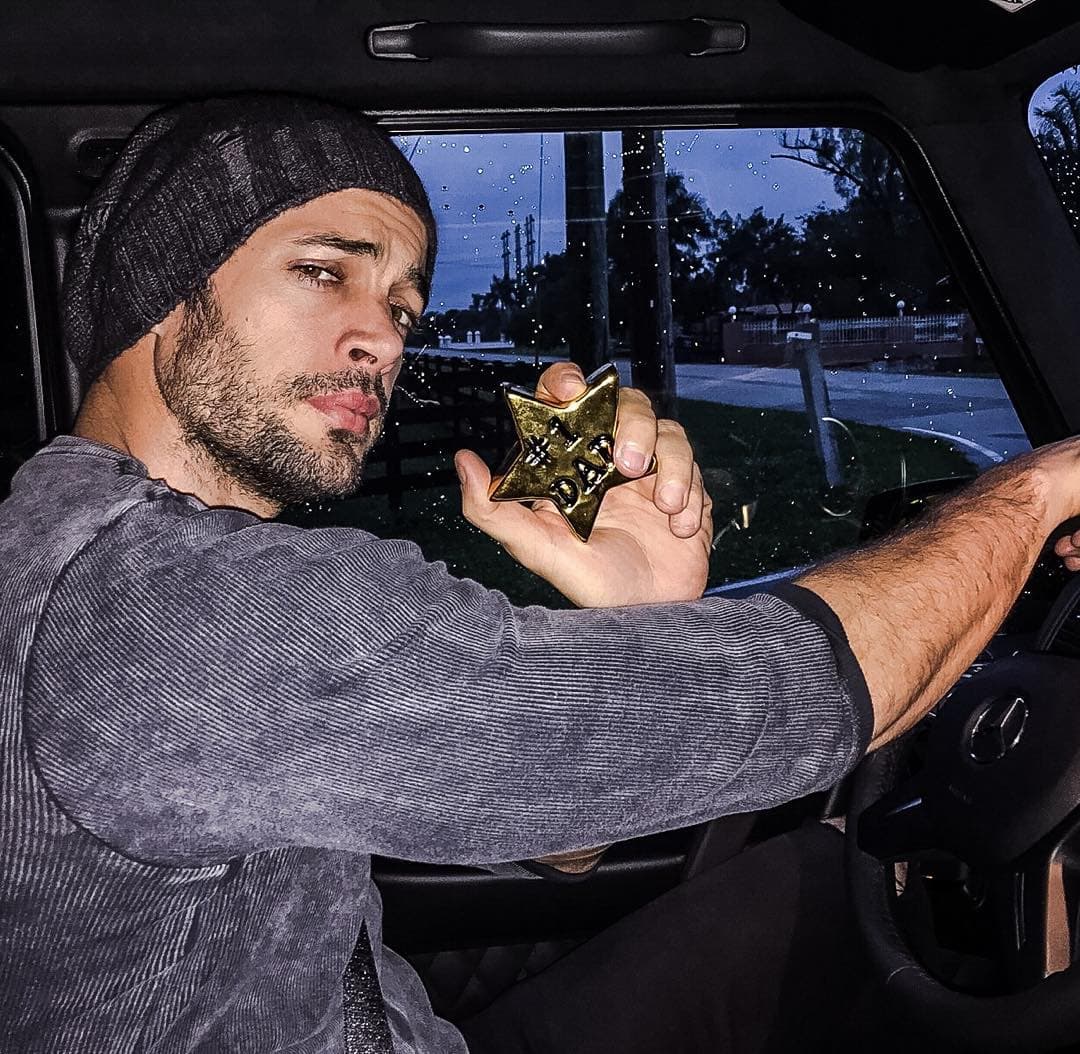 El actor de telenovelas como 'Sortilegio', invitó al público a disfrutar su producción y, en general, la de cualquier otro latino, debido a que considera que se deben apoyar entre ellos.