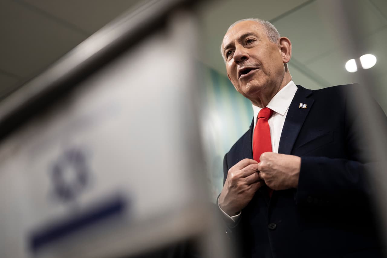 Netanyahu denuncia intentos de robo en los primeros comicios desde los ataques de Hamás del 7 de octubre de 2023