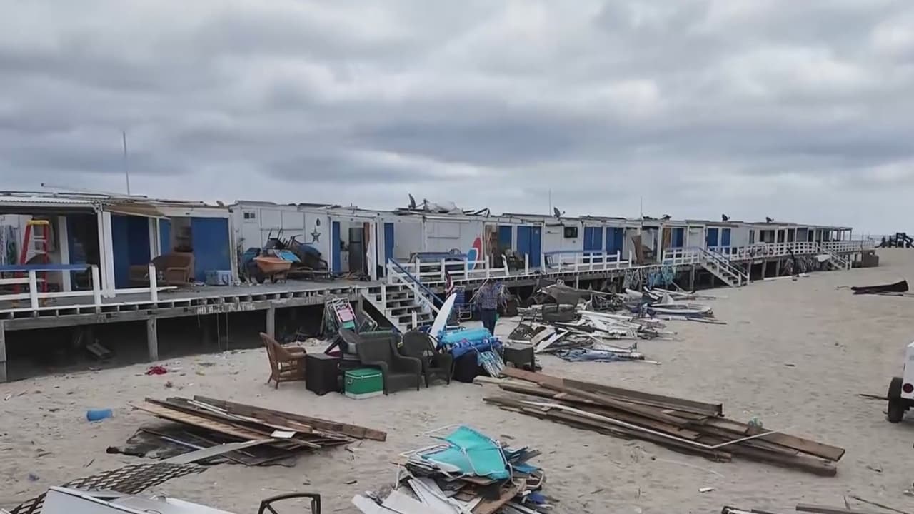 Tornado destruye 50 cabañas en Atlantic Beach durante el azote de una tormenta: "Pensé que moriría"
