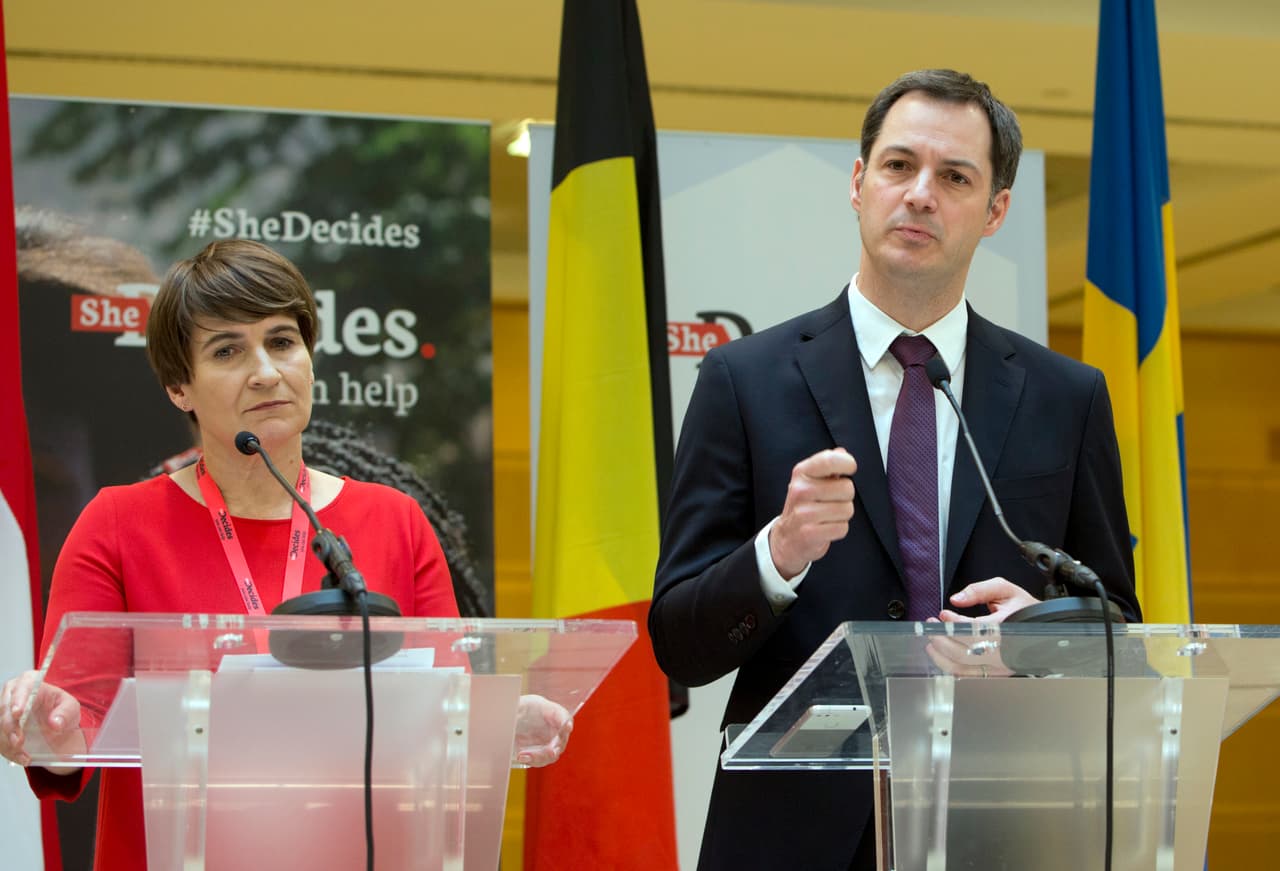 El Vicepresidente y Ministro de Desarrollo y Cooperación Exterior de Bélgica, Alexander De Croo, y la Ministra de Comercio y Cooperación para el Desarrollo, Lilianne Plouman, lideraron la conferencia de prensa de la iniciativa "She Decides", en Bruselas.