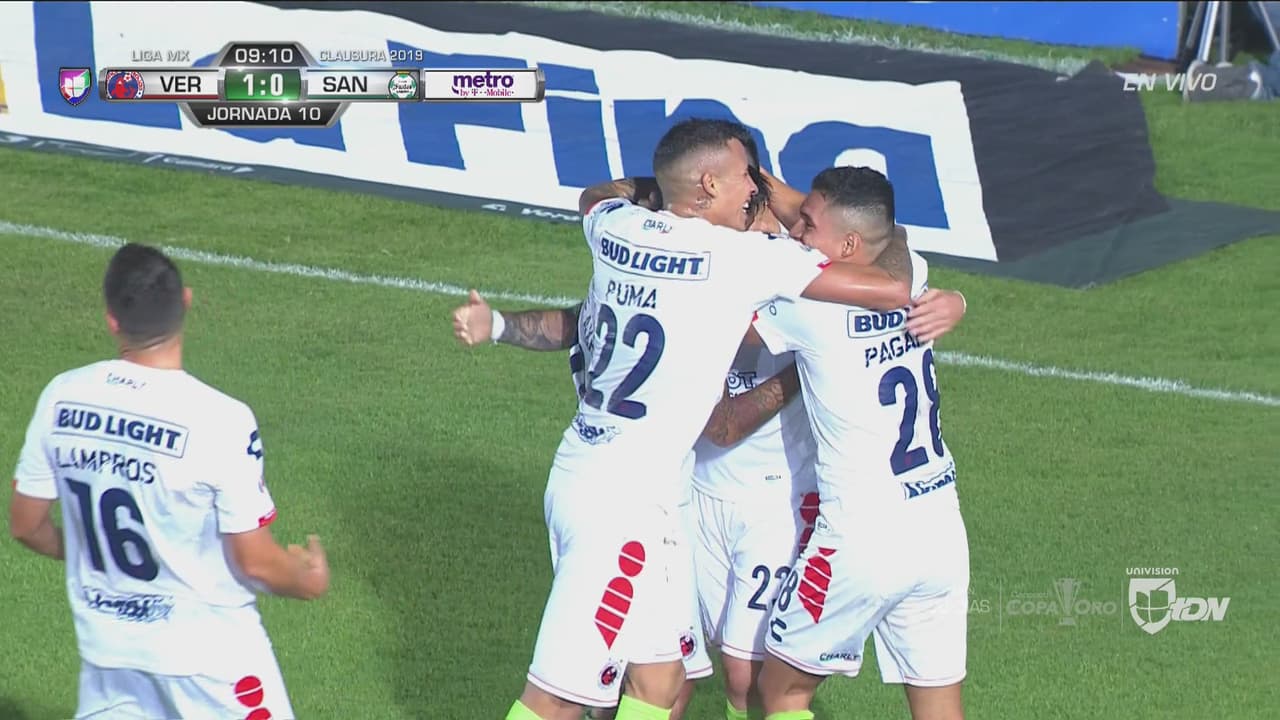 Abella y Artega cometen doble equivocación y Veracruz gana 1-0 a Santos