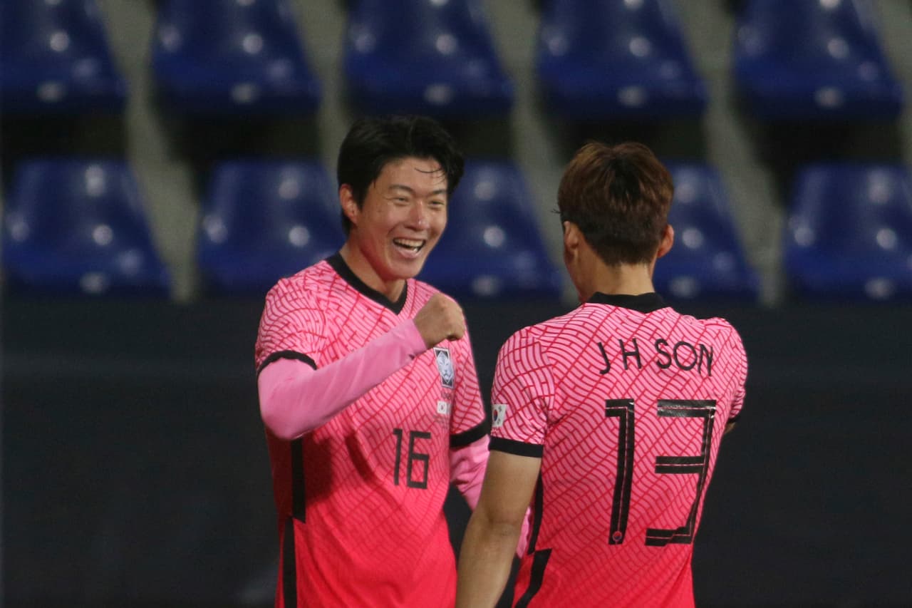 Corea del Sur abrió el marcador a los 20’ de juego. Apareció Raúl Jiménez (67’) para marcar el empate. Un par de minutos después Antuno (69’) dio vuelta al marcador y Salcedo (70’) marcaba el tercero para México. Al 87’ Kyung -won hizo el segundo de los asiáticos.