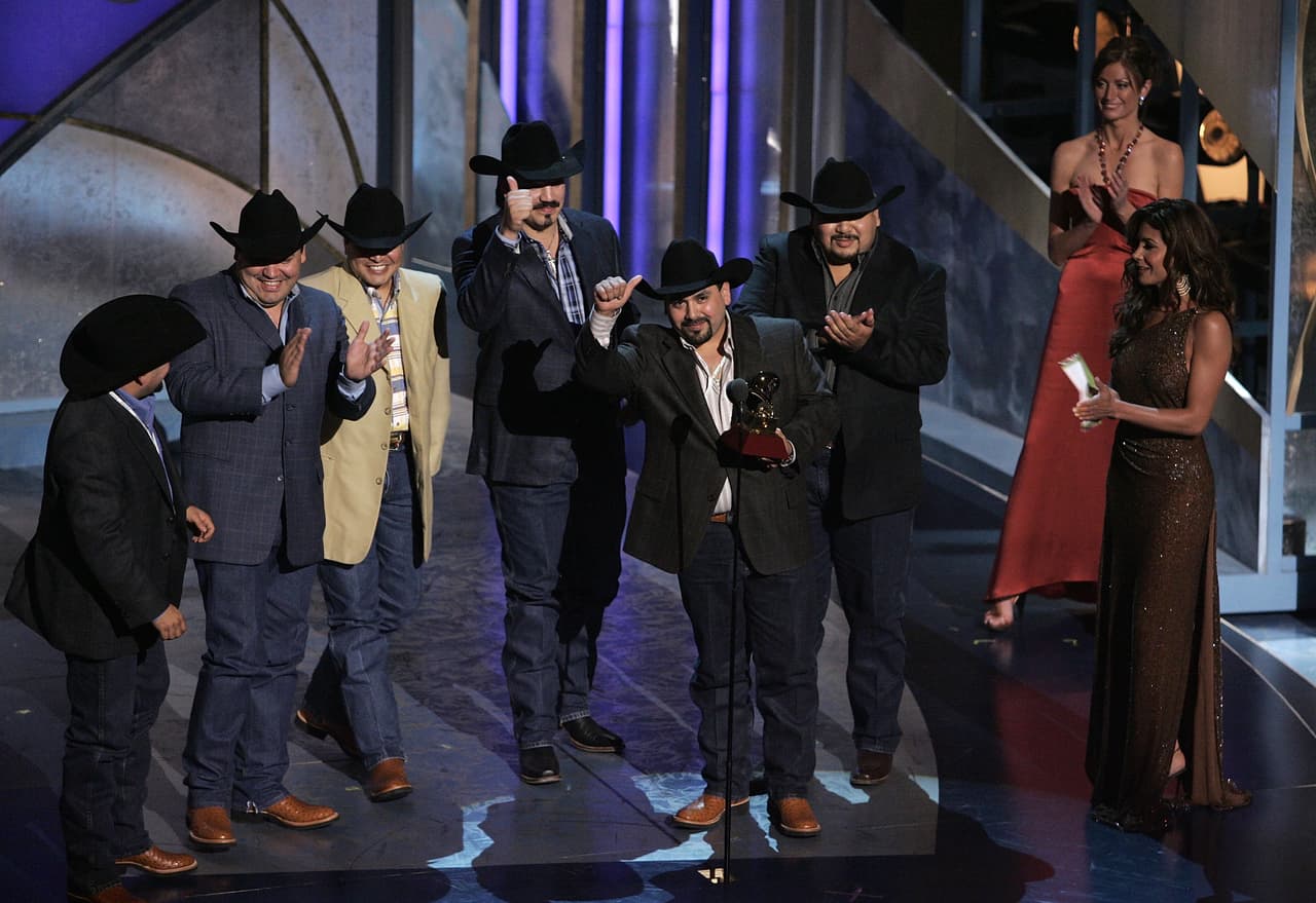 Intocable también ha formado parte de varias ceremonias de Latin GRAMMY, además de haber ganado y haber sido nominados en varias categorías.
