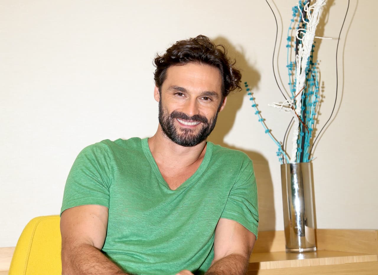 A
<b><a href="http://www.univision.com/temas/ivan-sanchez">Iván Sánchez</a></b> nunca le ha gustado hablar de sus relaciones amorosas, y mucho menos compartir imágenes de las hijas que procreó con la también famosa Elia Galera, volviendo su vida personal en todo un misterio para sus seguidores.