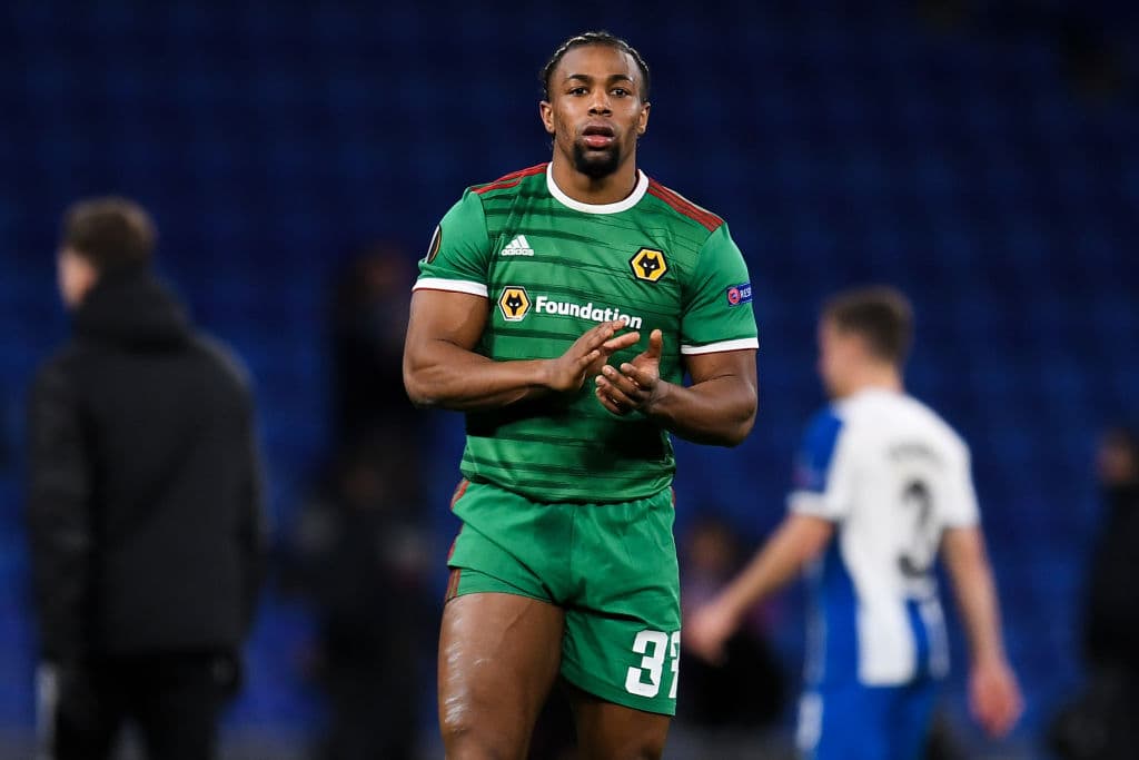 1 - Adama Traoré - Wolverhampton- El atacante del Wolverhampton posee una media de 74 en el juego pero su velocidad es de 96 convirtiendolo en el jugador más rápido del FIFA 2020.
<br>