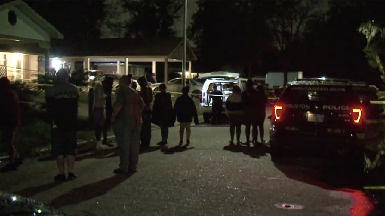 Adolescente juega con una pistola y muere de un disparo en la cabeza