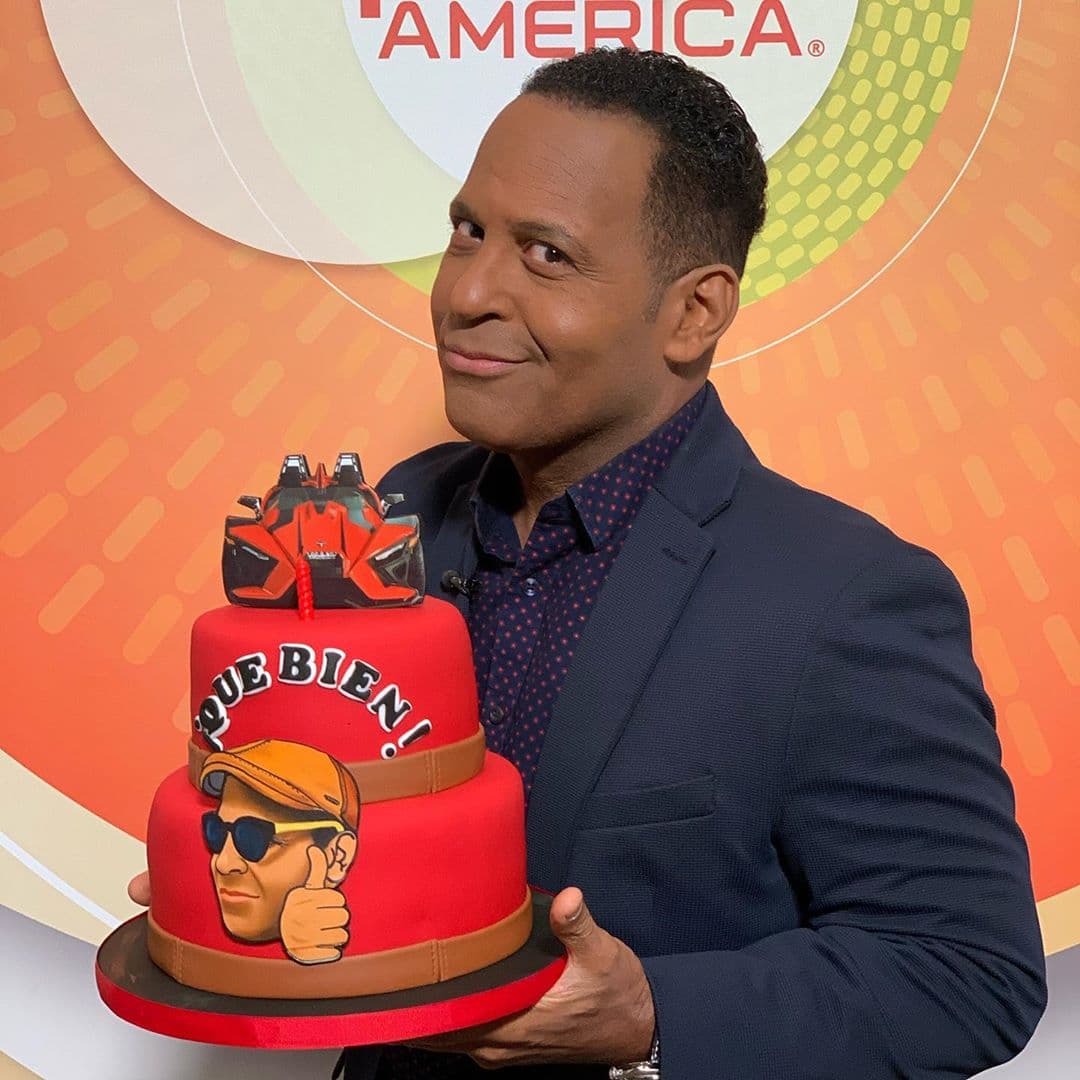 Celebramos el 
<a href="https://www.univision.com/shows/despierta-america/sorprendimos-a-tony-dandrades-con-pastel-y-travesura-de-jomari-para-celebrar-su-cumpleanos-video">cumpleaños de Tony Dandrades</a> y con este hermoso pastel le dimos una sorpresita.