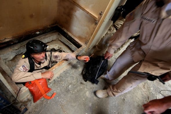 Los oficiales hicieron el hallazgo tras percatarse de un trailer sospechoso en una bodega de almacenamiento (galpón) en Otay Mesa (San Diego).