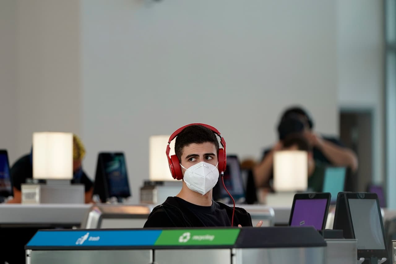 Pensilvania pedirá a viajeros provenientes de Missouri y Wyoming que se pongan en cuarentena