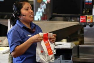 McDonald's subirá el sueldo un 10% a sus empleados en EEUU
