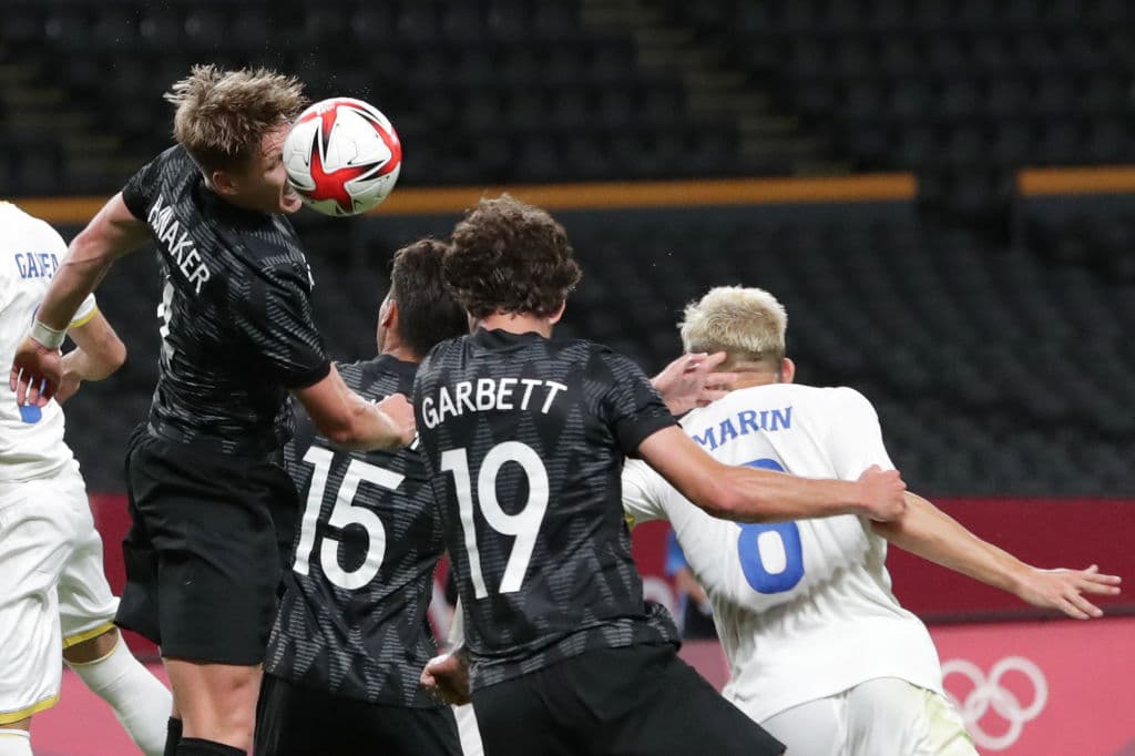 Nueva Zelanda logra calificar a Cuartos de Final tras empatar 0-0 contra Rumania durante la última Jornada de fase de grupos en Tokyo 2020. Los 'kiwis' la tendrán difícil, pues se enfrentarán ante el local invicto, Japón.