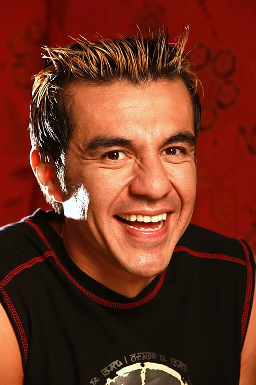 Adrián también incursionó en el mundo de las telenovelas con el melodrama ‘Alma de Hierro’ (2008).