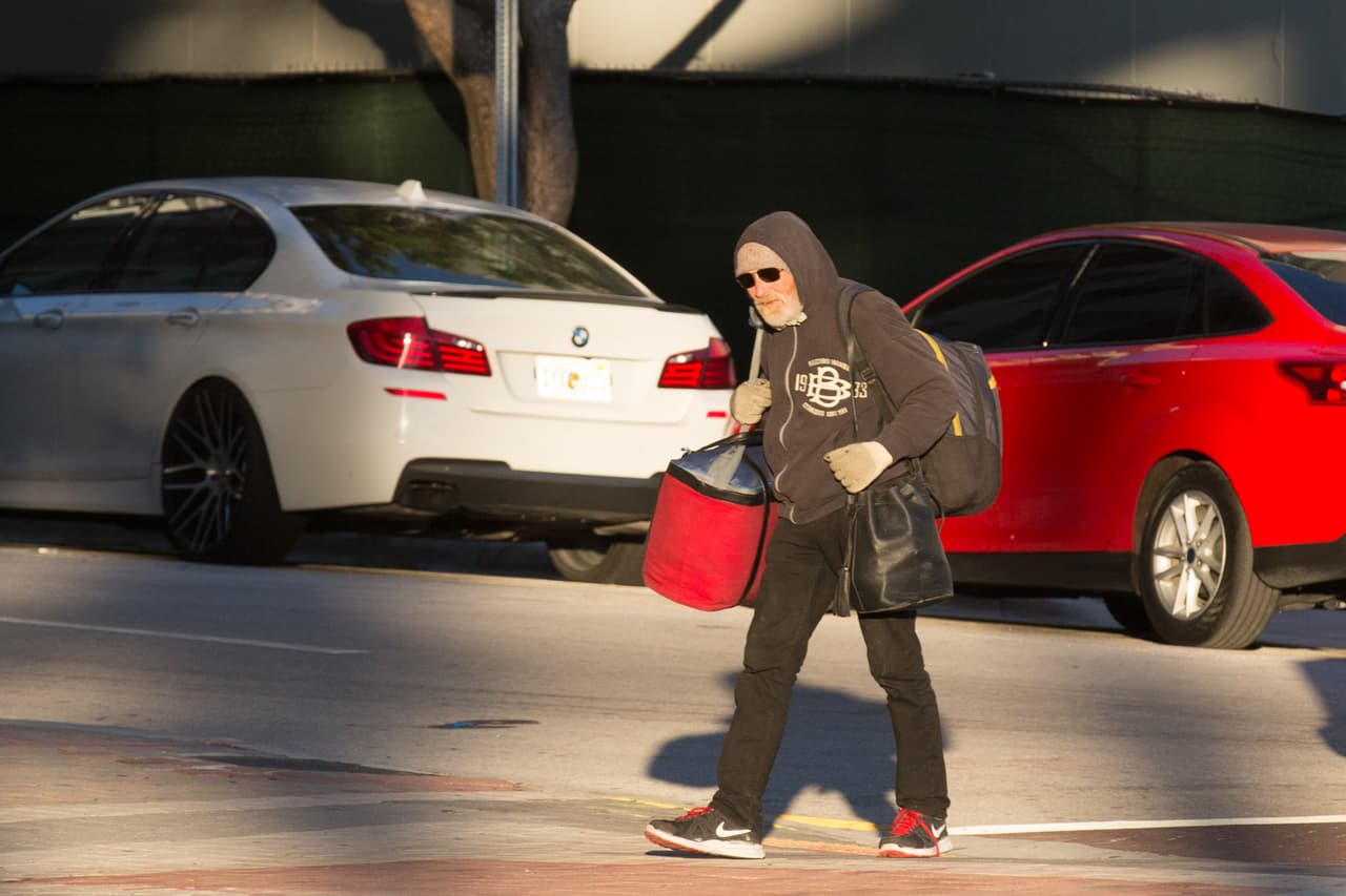 Este viernes en Miami, la temperatura máxima será de 62 grados, un poco más alta que en los últimos días. Sin embargo, siguen las alertas por el frío en el sur de Florida.