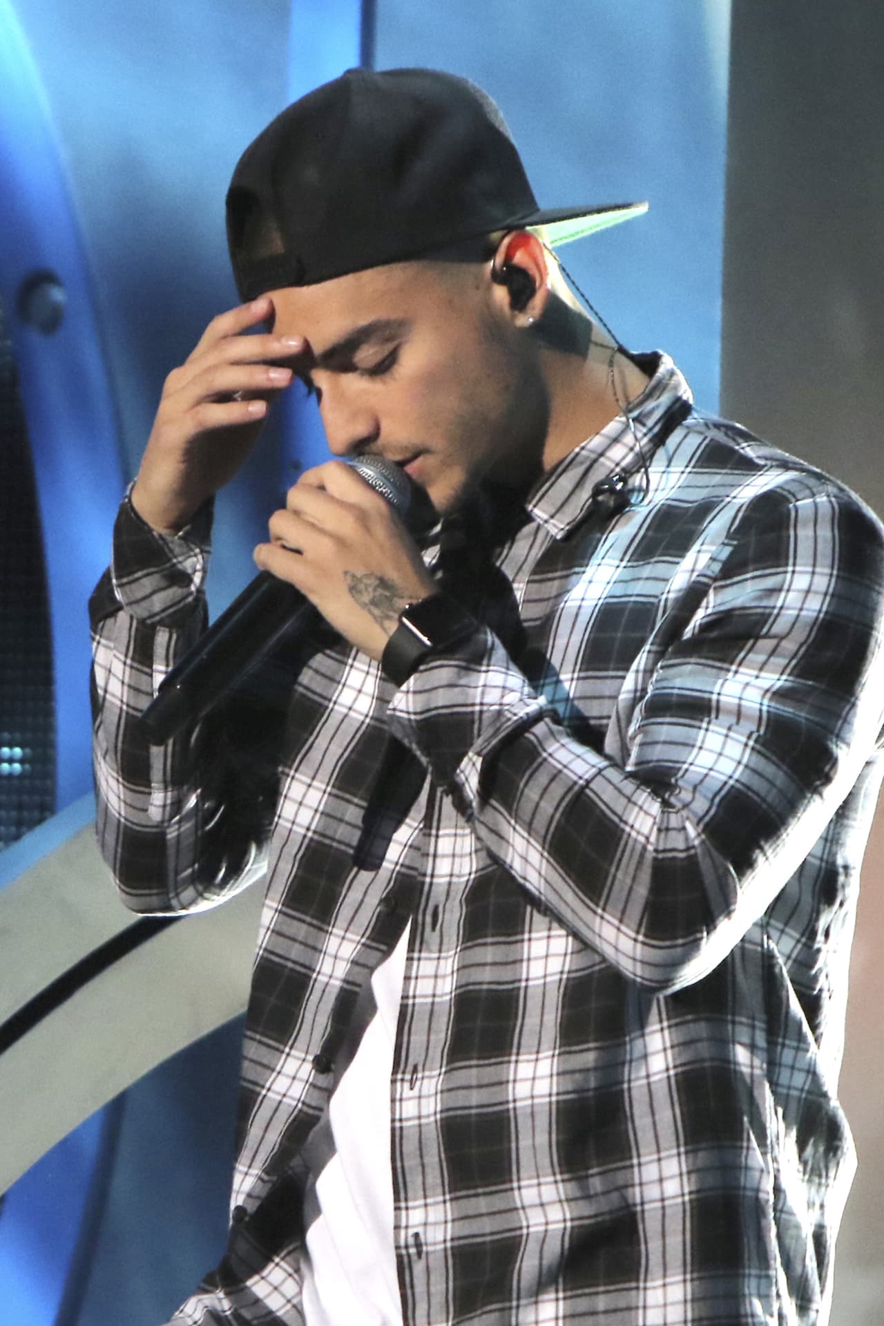 Maluma será de los urbanos más chiquitos, pero él está como todo un "chiquitito".