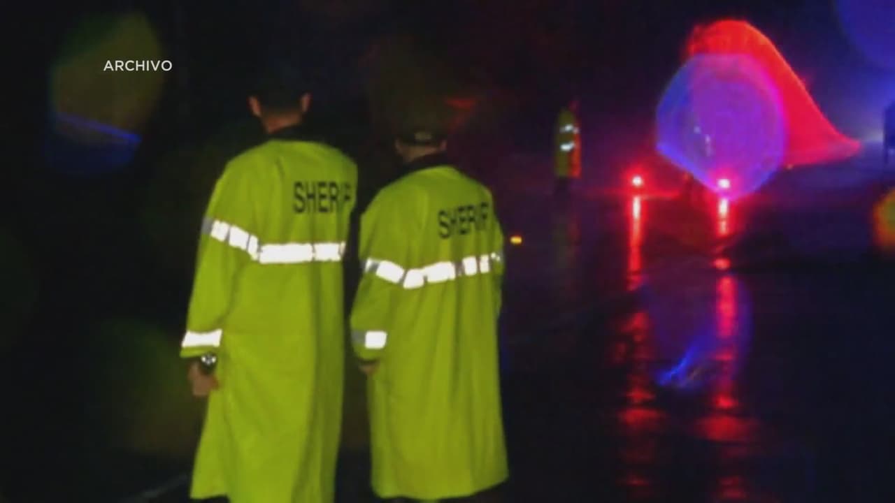 Escuelas reportan cierres y retrasos por los efectos de la tormenta