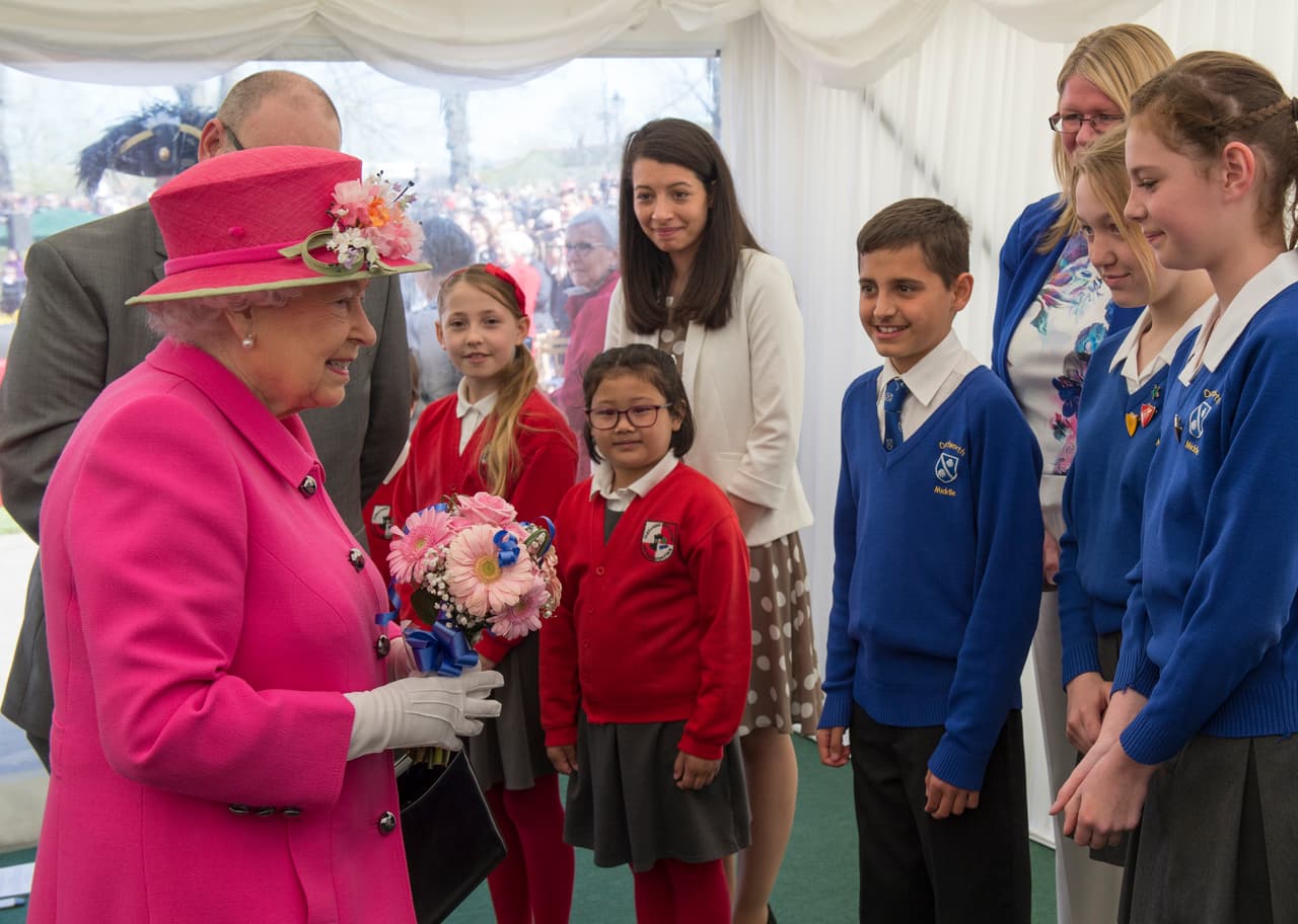 Saludó a varios chicos, que le cantaron el Happy Birthday.