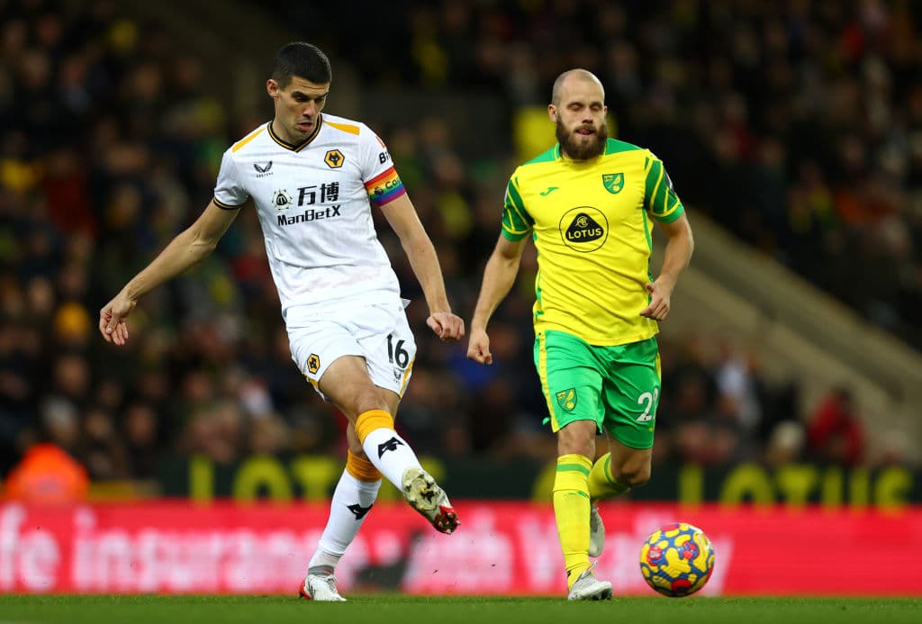 Los locales fueron los que tomaron la iniciativa del encuentro, aunque no sirve de mucho y se conforman con el empate 0-0 frente al Wolverhampton.