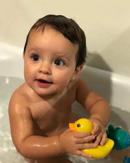 La actriz de 36 años de edad ha compartido fotografías de su hija desde que nació, así que sus seguidores la han visto crecer a través desde las redes sociales.