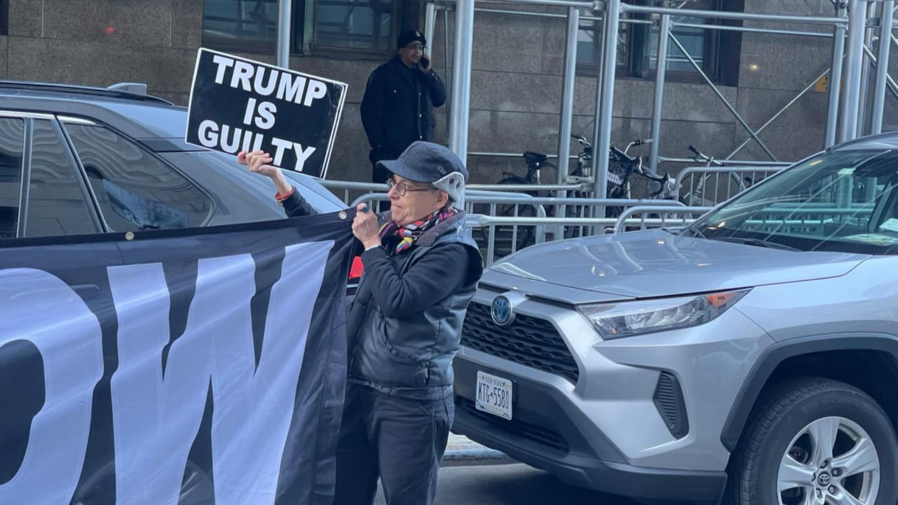 Tensa calma en el Tribunal de Manhattan tras acusación a Donald Trump