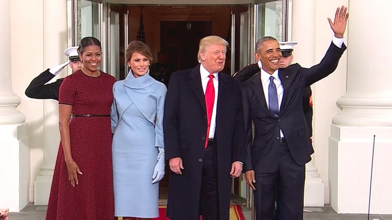 Trump publica video racista que representa a los Obama como simios; Casa Blanca lo borra