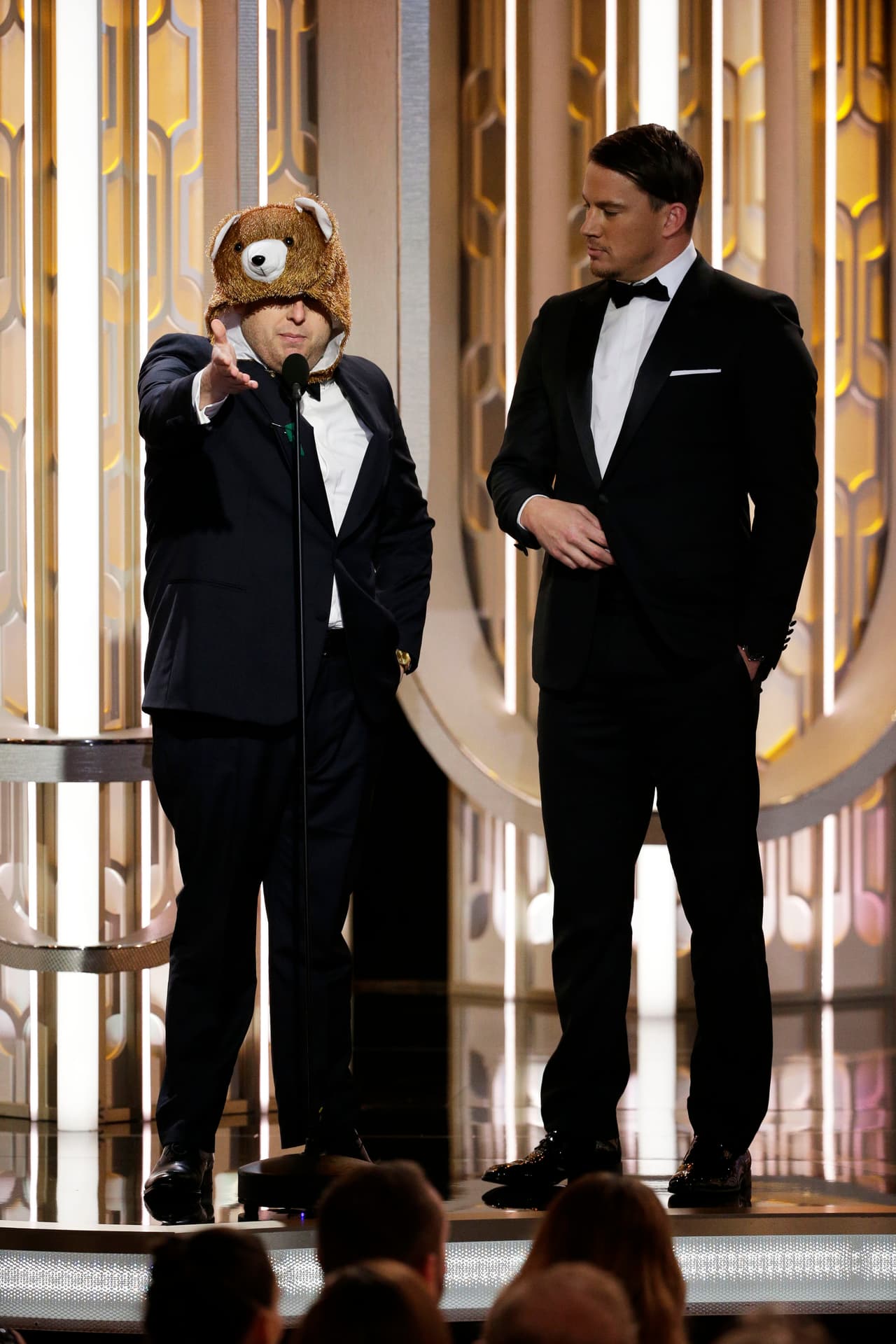 Los primeros presentadores de la noche fueron Jonah Hill y Channing Tatum.