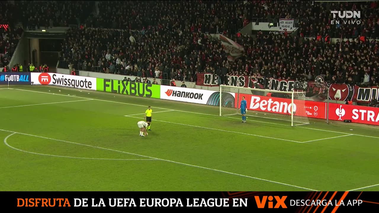 ¡Increíble! Nottingham Forest avanza tras falla total de Midtjylland en penales