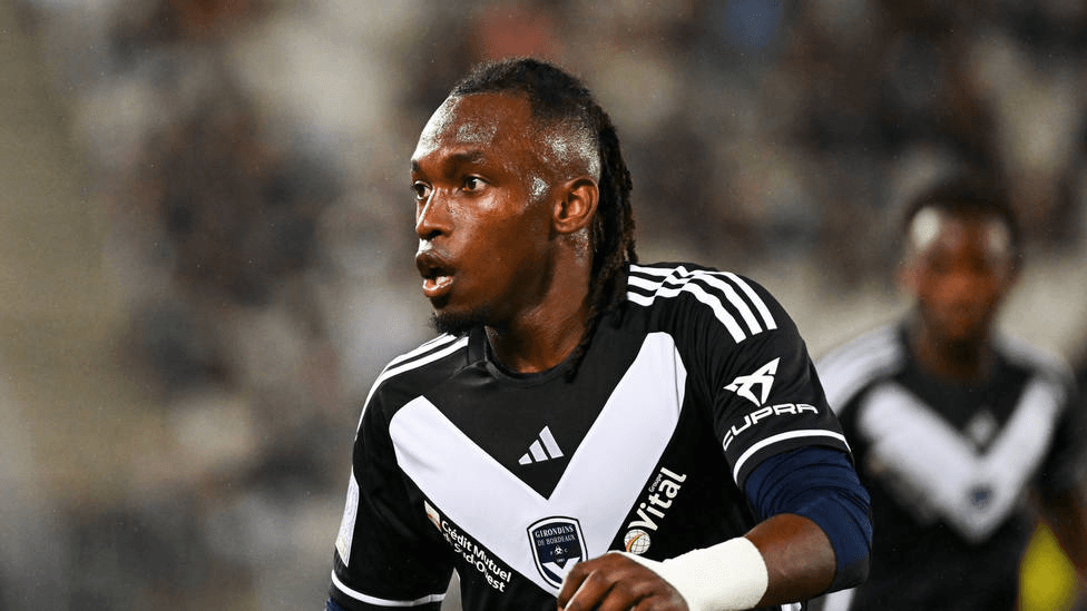 Alberth Elis es operado; Mbappé postea mensaje al hondureño