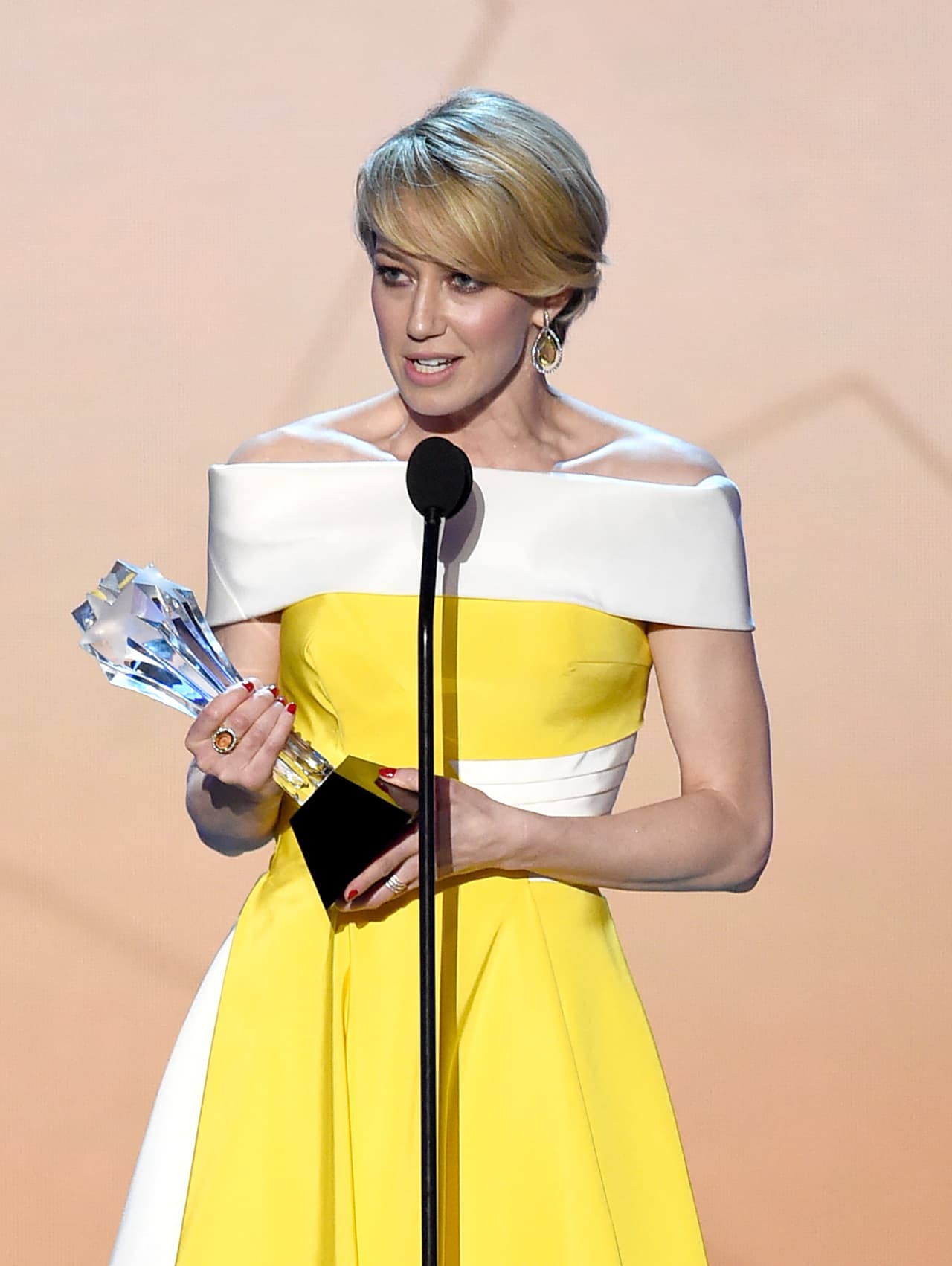 Carrie Coon ganó el galardón en la categoría Mejor Actriz en una Serie de Drama.