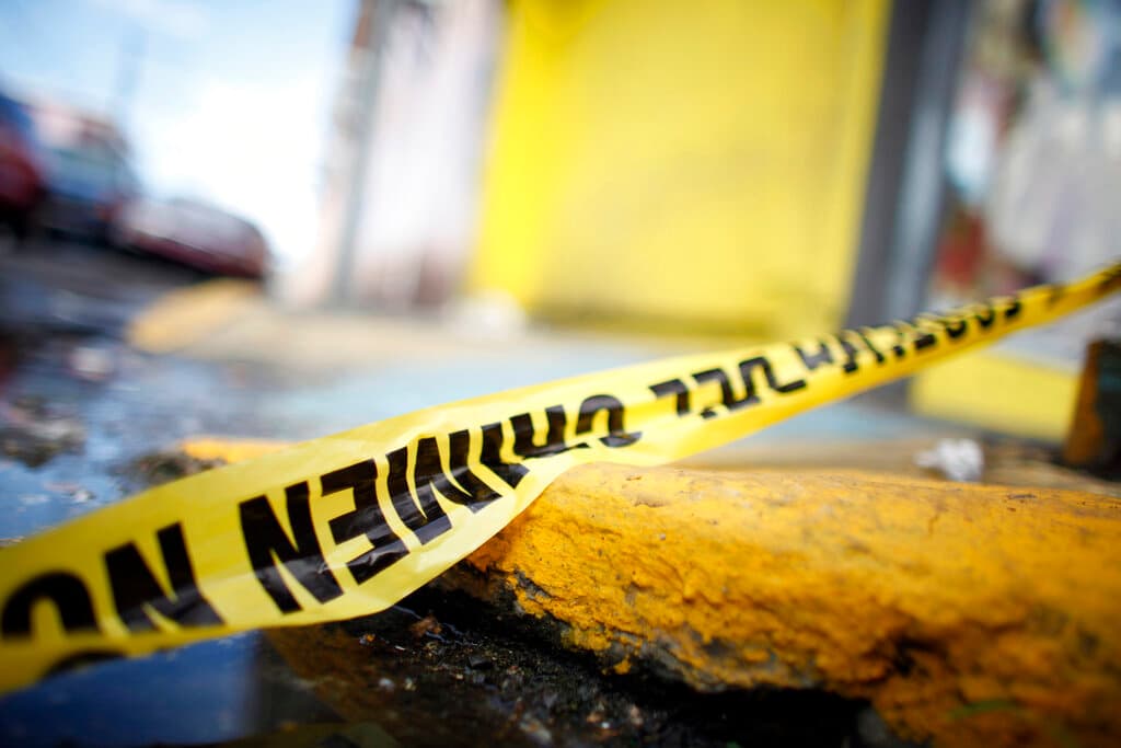 Un hombre asesina a su expareja y a su exsuegra, luego se quita la vida: un menor de 8 años quedó huérfano