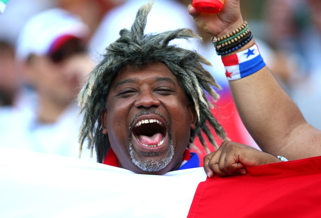 Los fanáticos de Panamá debutaron apoyando en un Mundial de mayores a su selección y en esa fiesta en las tribunas se encontraron a los hinchas de Bélgica, su primer rival en Rusia 2018.