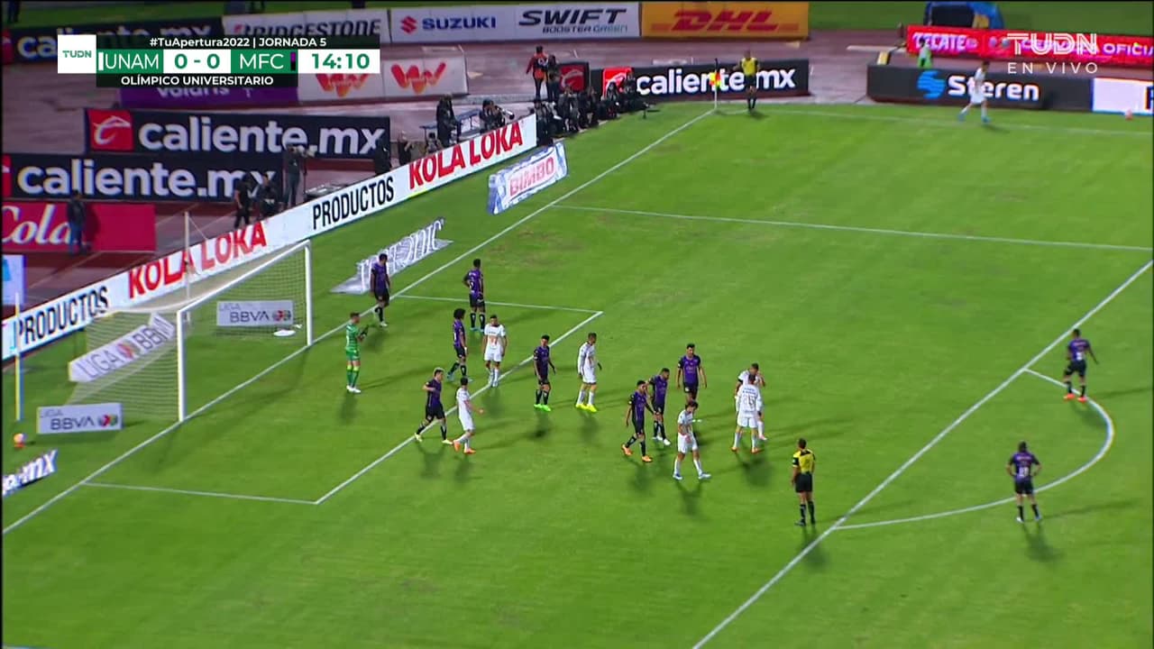 ¡TIRO ATAJADO! disparo por Juan Ignacio Dinenno.