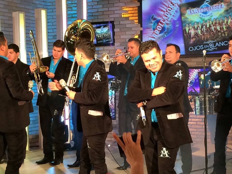 Muestran sus mejores éxitos del nuevo album, "Ojos En Blanco".