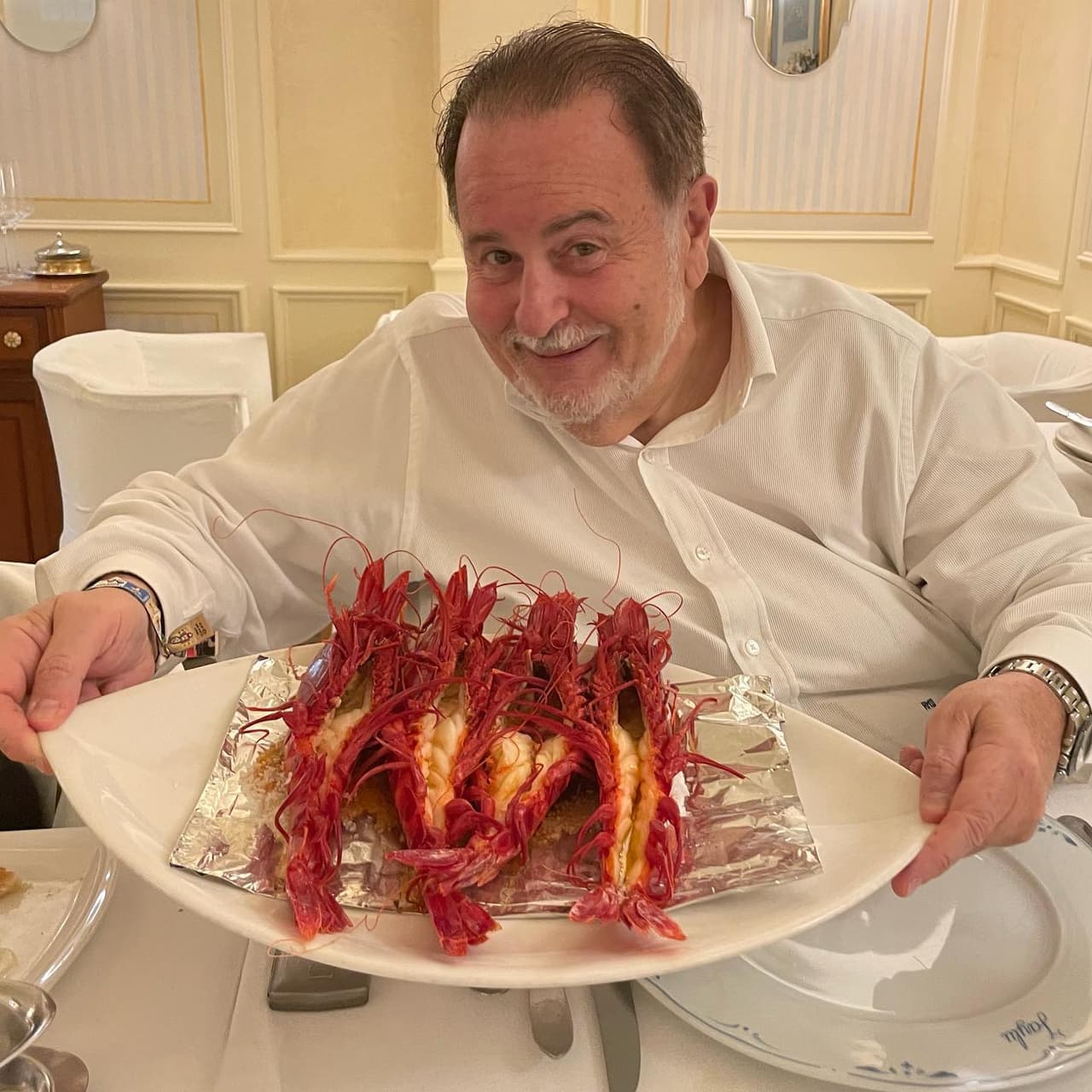 Allí hicieron parada obligada en el restaurante
<b>Jaylu,</b> el lugar preferido de Raúl para deleitarse con los más exquisitos mariscos.