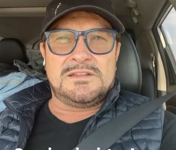 Peniche mencionó que ahí se aprende a que se tenga mayor "paciencia" en situaciones cotidianas que podrían despertar un lado más impulsivo de las personas como saber "lidiar con el tráfico" o "no bajarse del vehículo a pelear con alguien".
<br>