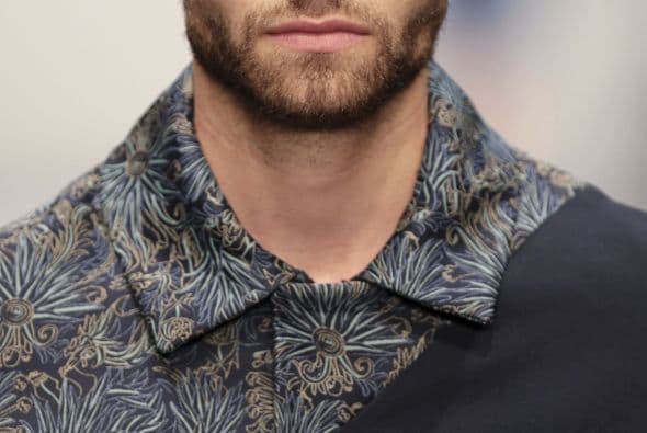 Se trata de una colección para invierno pero no por eso los diseñadores se olvidan de las flores.