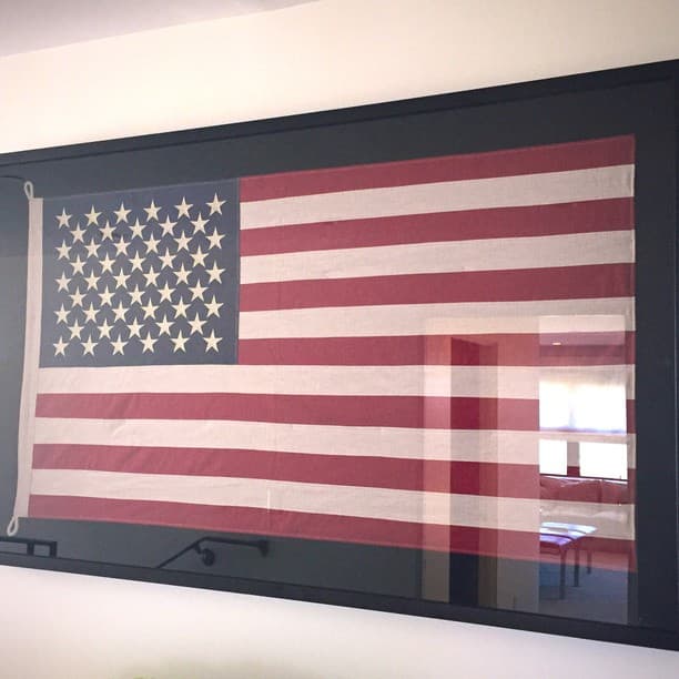 Caitlyn Jenner subió esta bandera, agradeciendo al país por dejarlo ser libre.